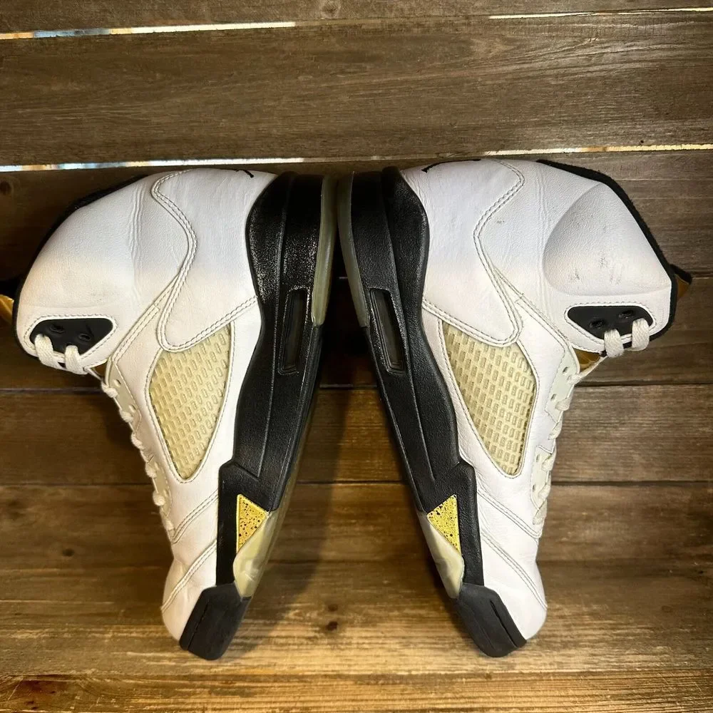 Mens Nike Jordan 5 Retro Olympic White Basketball Athletic Shoes Sneakers Size 9